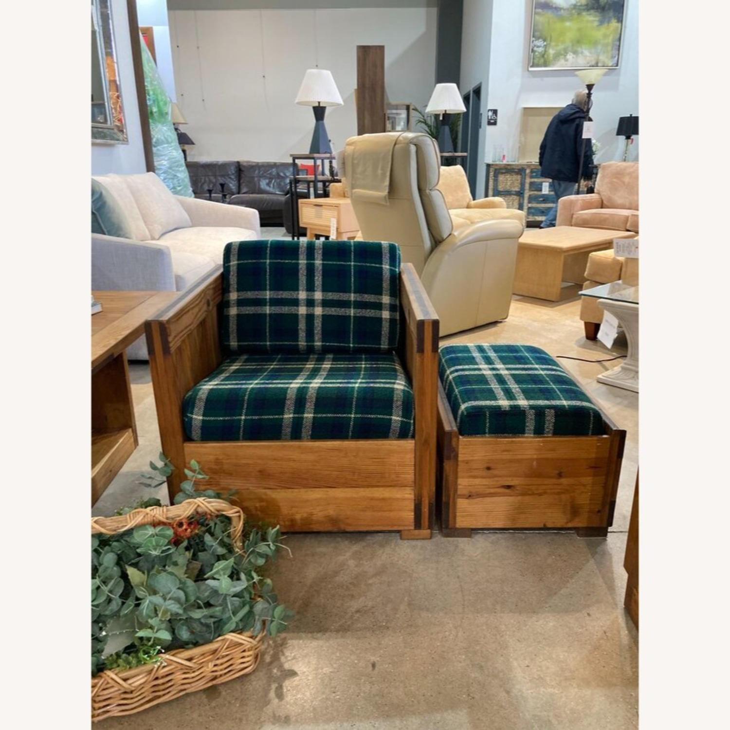 This End Up Plaid Pattern Classic Chair W Ottoman - image-1