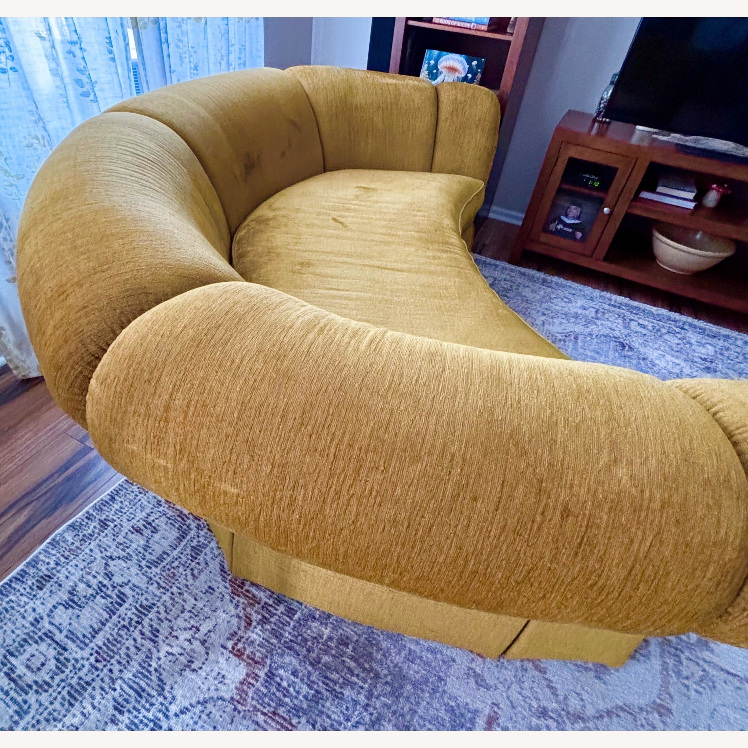 Taylor King Allure Sofa, Rare Design - image-4