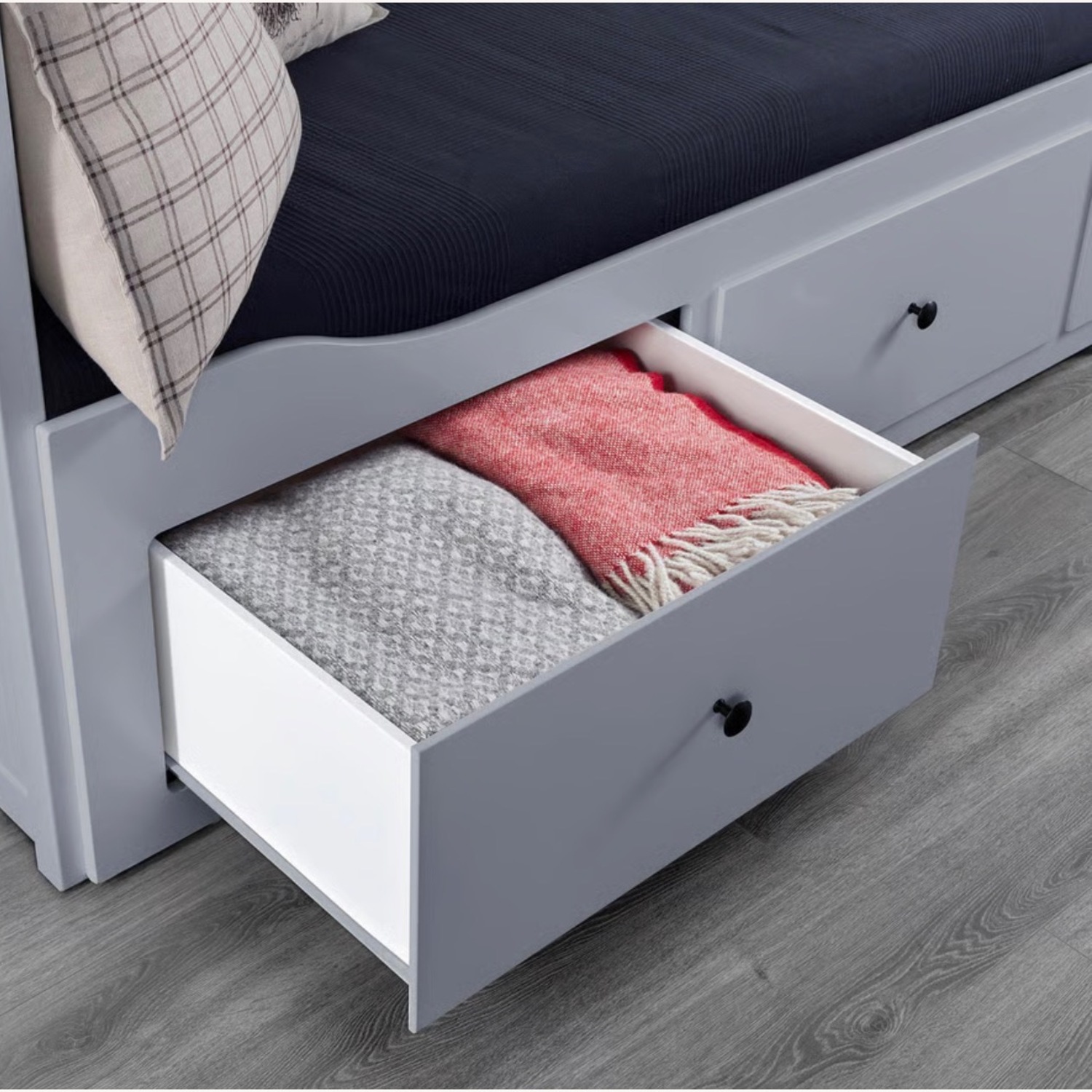 IKEA Hemnes Light Gray Daybed - image-2