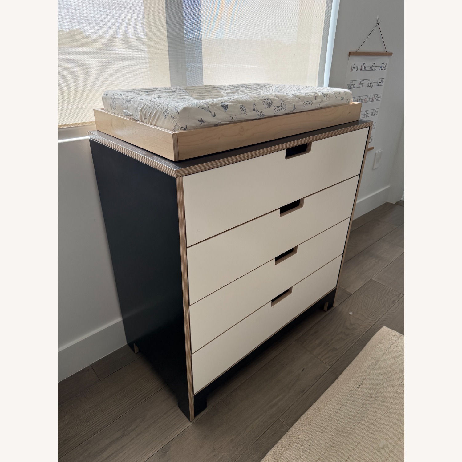 DucDuc Juno 4 Drawer Dresser Changing Table, Onyx - image-4