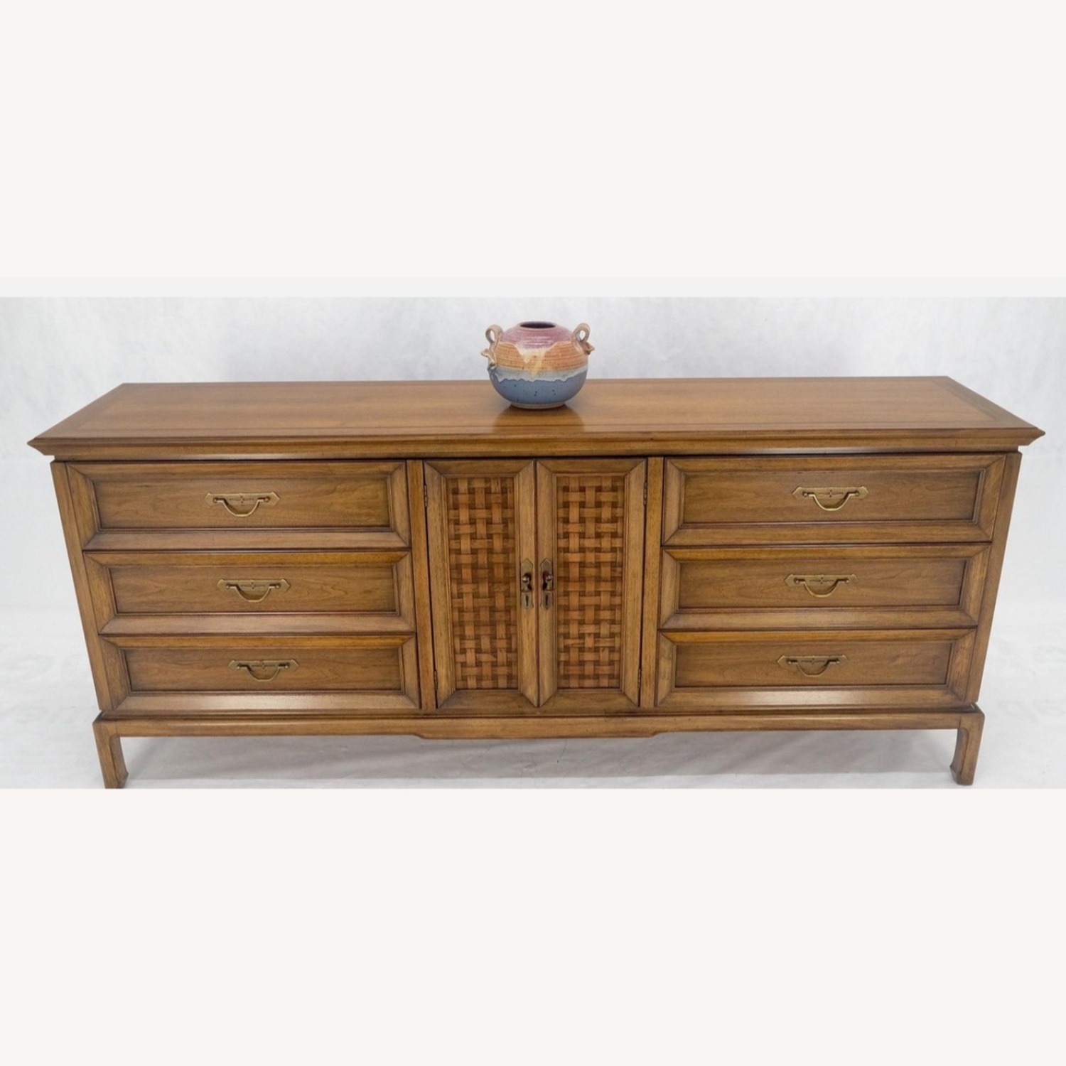 Thomasville Furniture Industries Dresser - image-3