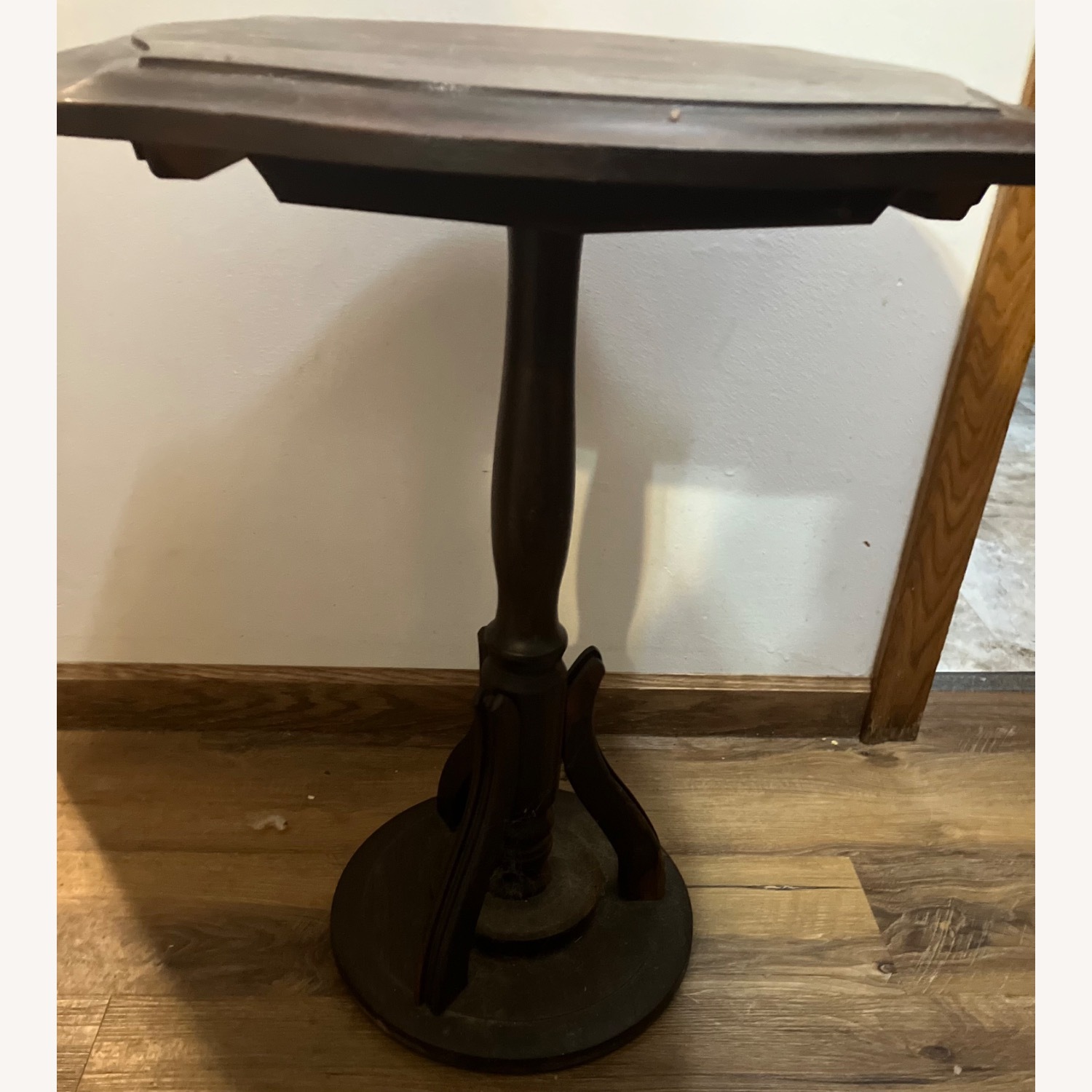 Bombay Company Scalloped Edge Pedestal Side Table - image-3