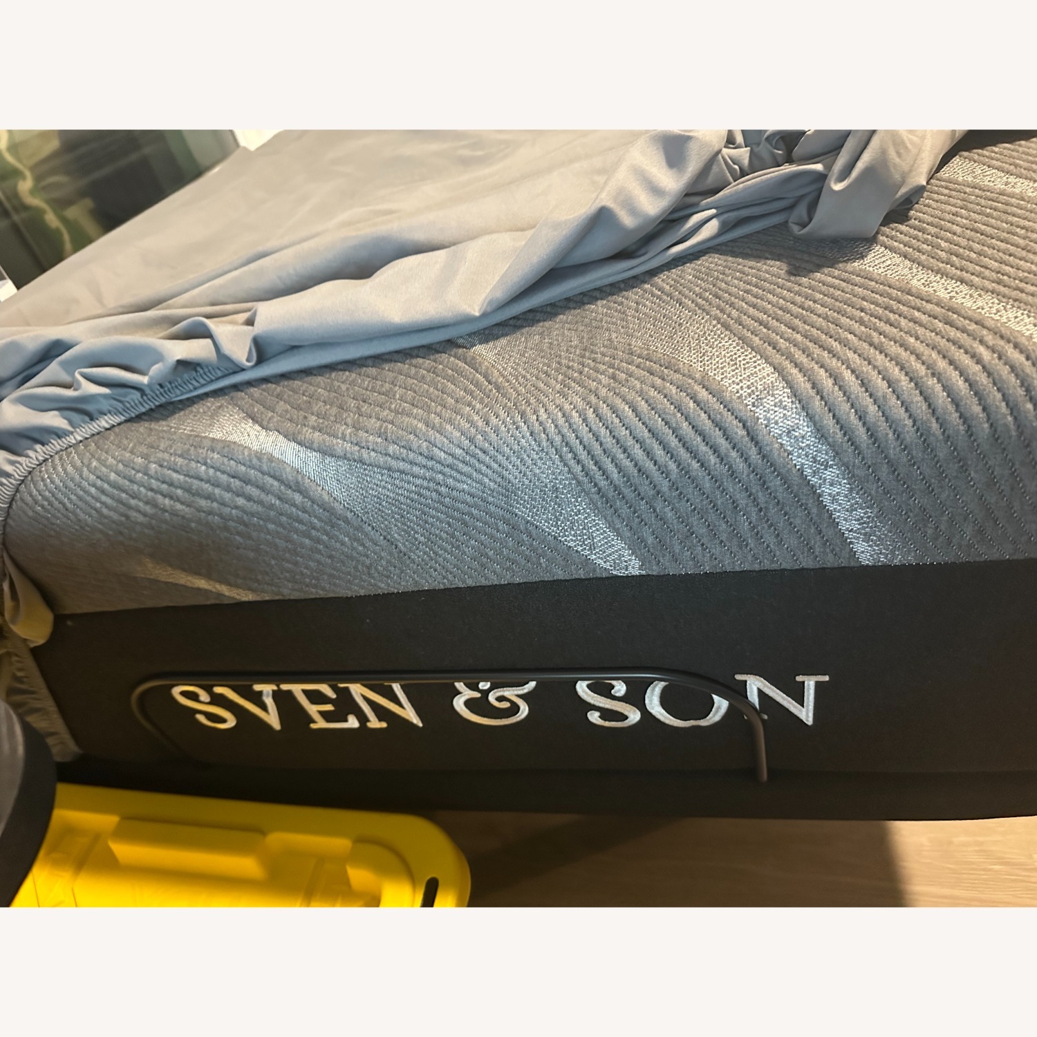 Adjustable Half Split King Bed & Bedframe - image-5