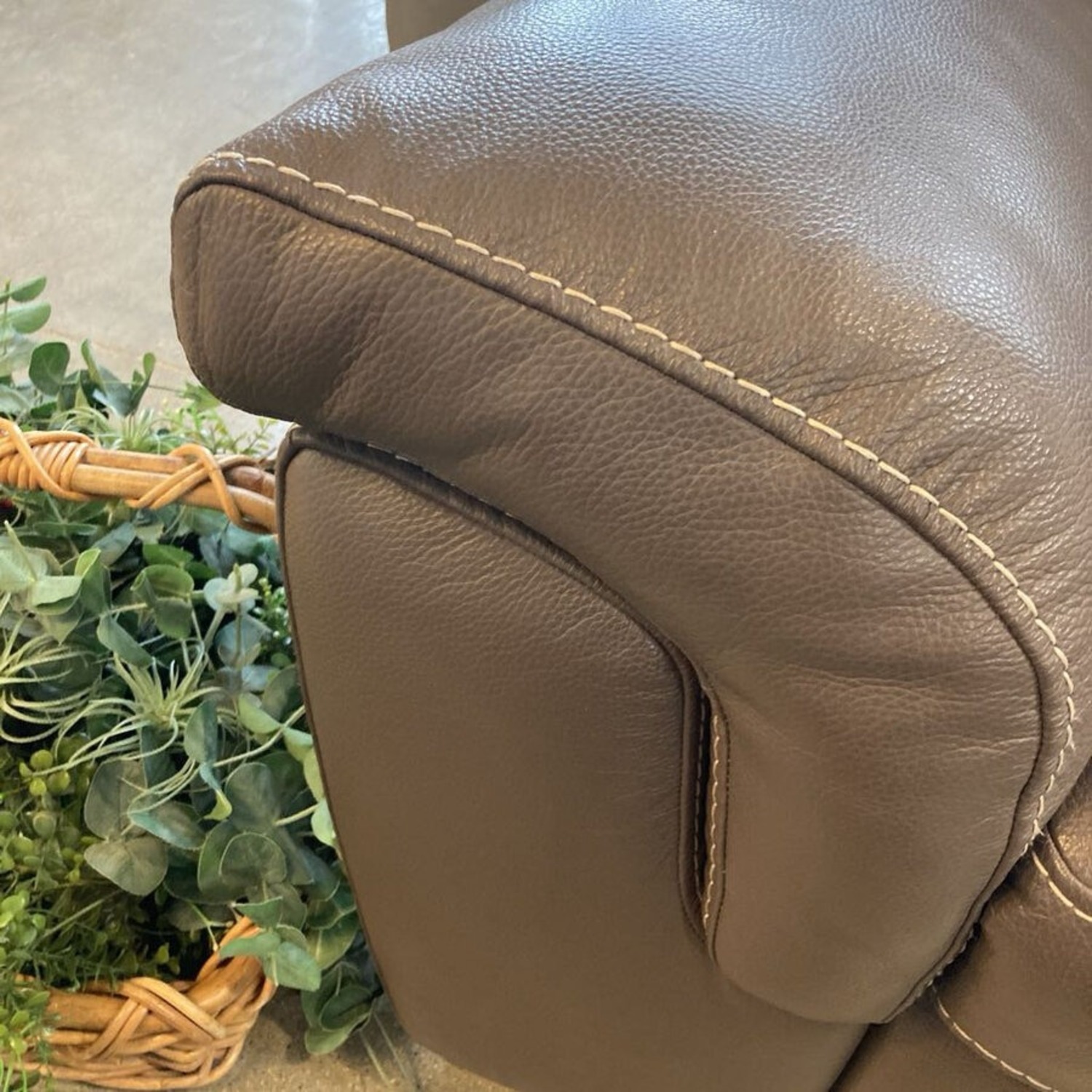 MotoMotion Custom Leather Dual Recliner Loveseat - image-4