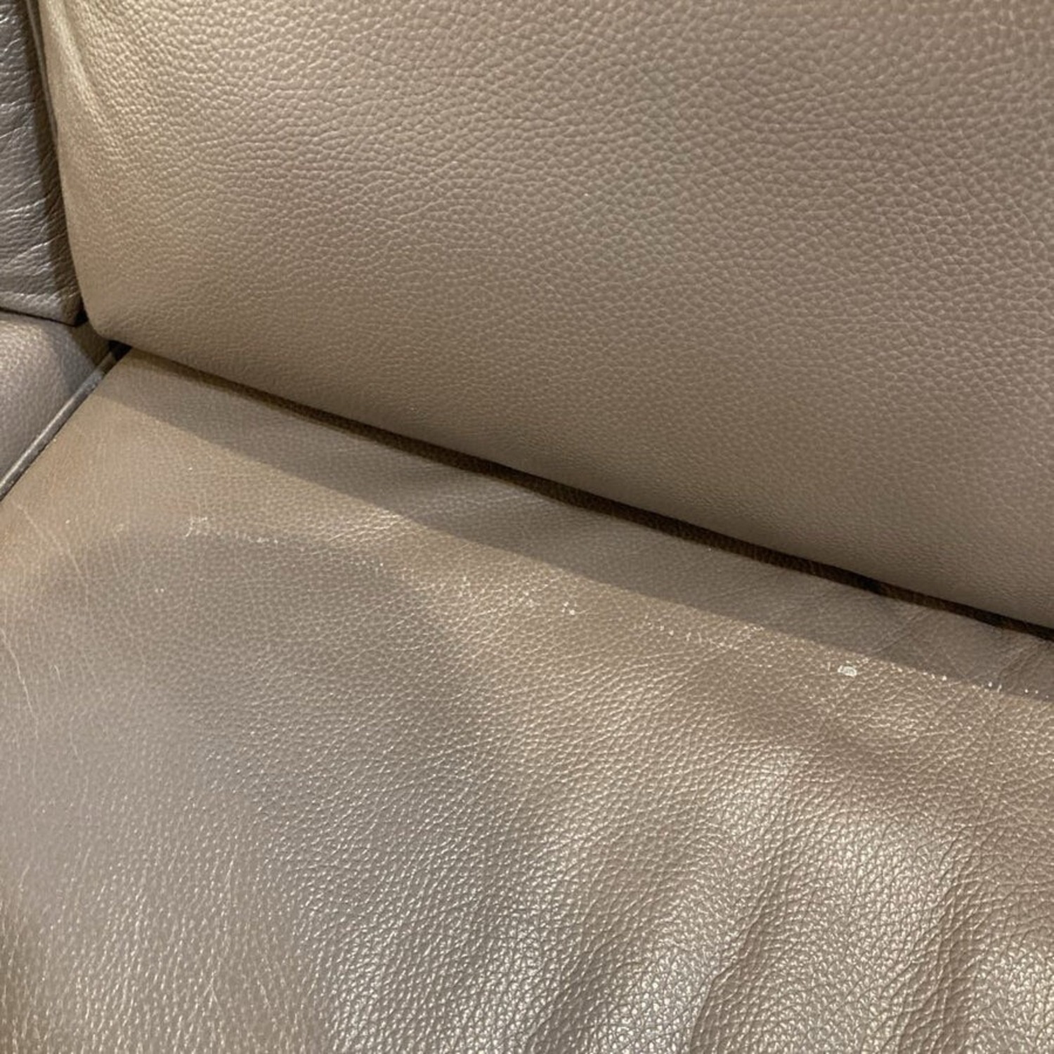 MotoMotion Custom Leather Dual Recliner Loveseat - image-10