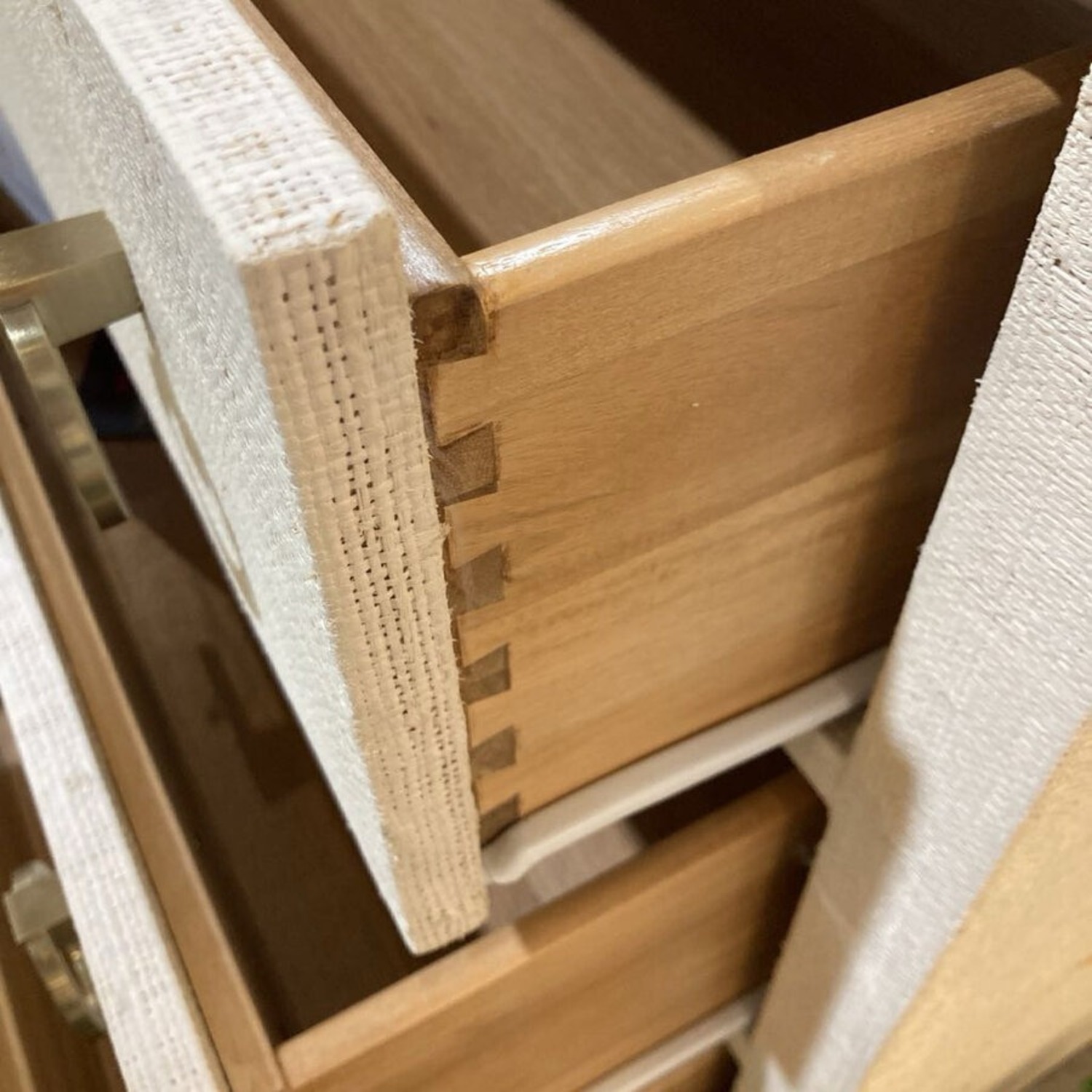 Bar Harbor Raffia 3-Drawer Chest Dresser - image-6