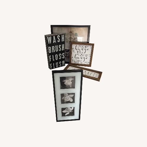 Used Bathroom signs  for sale on AptDeco