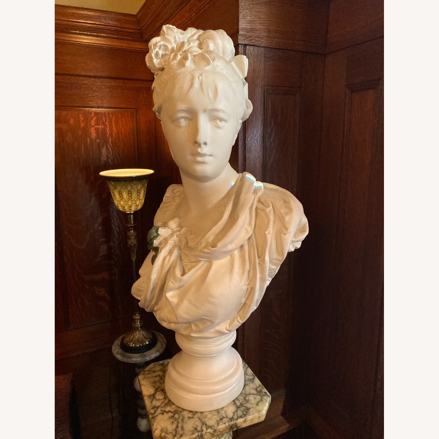 White Décor - image-2