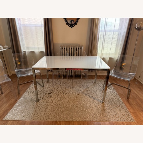 Used Snow Leopard Contemporary Rug 5' x 8' for sale on AptDeco