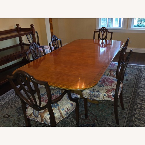 Used Vintage/Antique Wool Area Rug 8.6' x 11.1' for sale on AptDeco