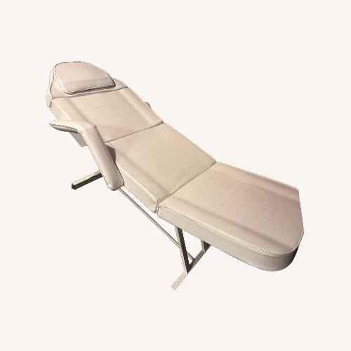 Used DreamFurniture White Armchair for sale on AptDeco