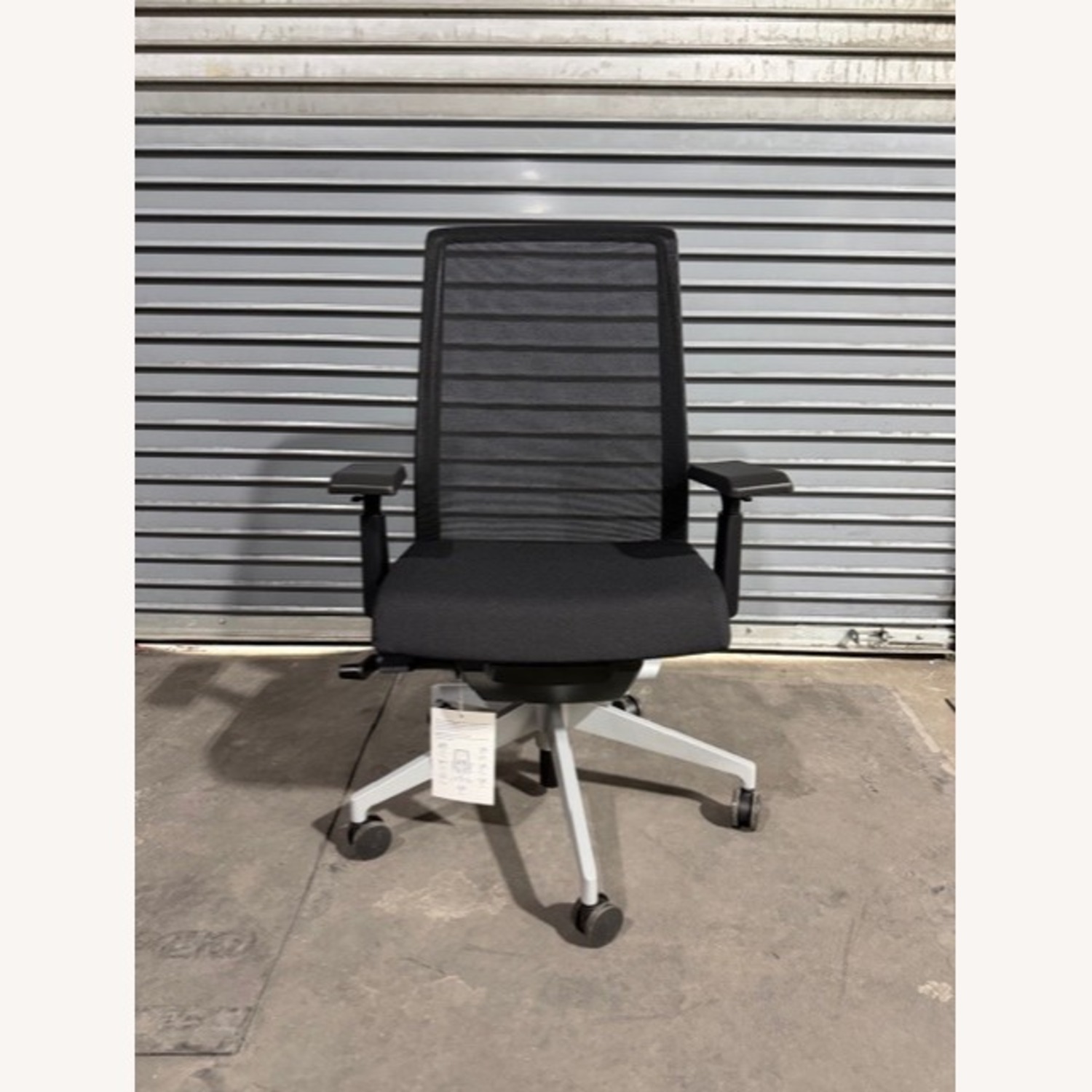 Haworth Very Task Chair Black Fabric Office Chair - image-1