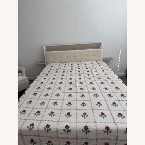Used White Queen Bed for sale on AptDeco