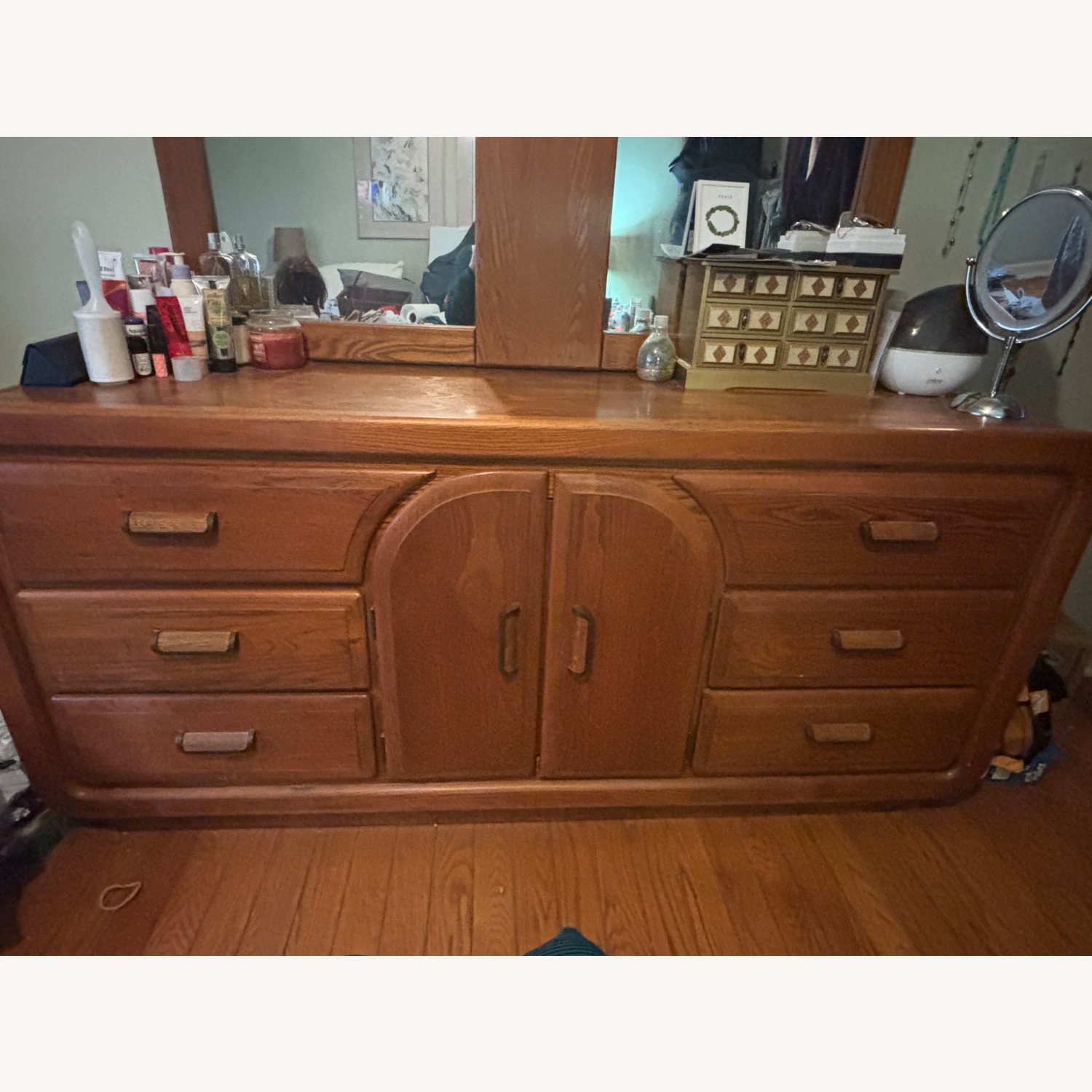 Oak Wood Dresser With Mirror  - image-2