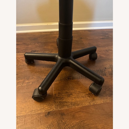 Used Black Office Chair for sale on AptDeco