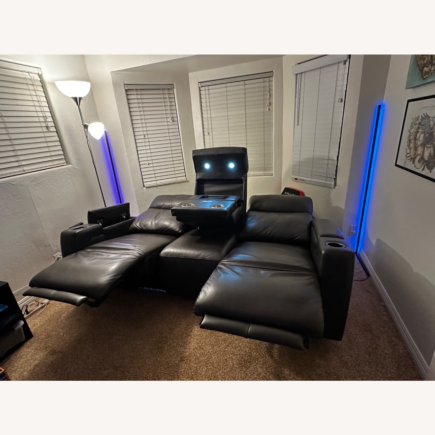 84" Zero Gravity Leather Sofa with Power Headrests - image-18