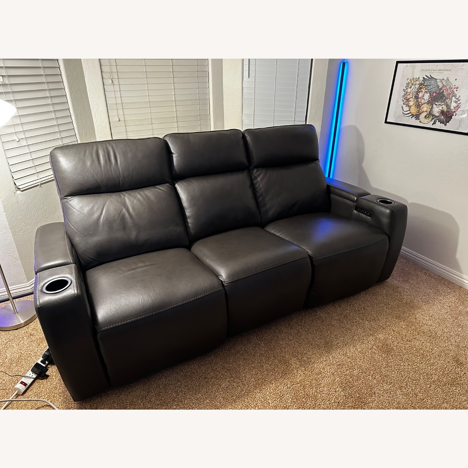 84" Zero Gravity Leather Sofa with Power Headrests - image-7