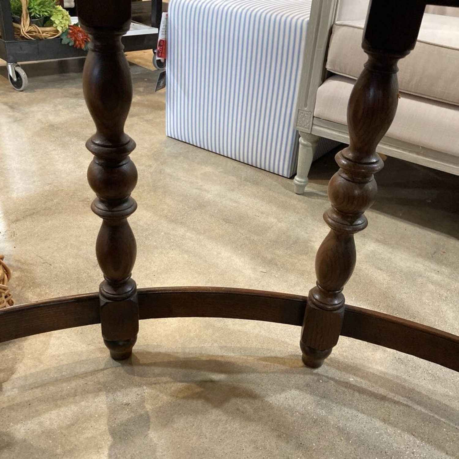 Jacobean Twist Leg Demilune Desk - image-10