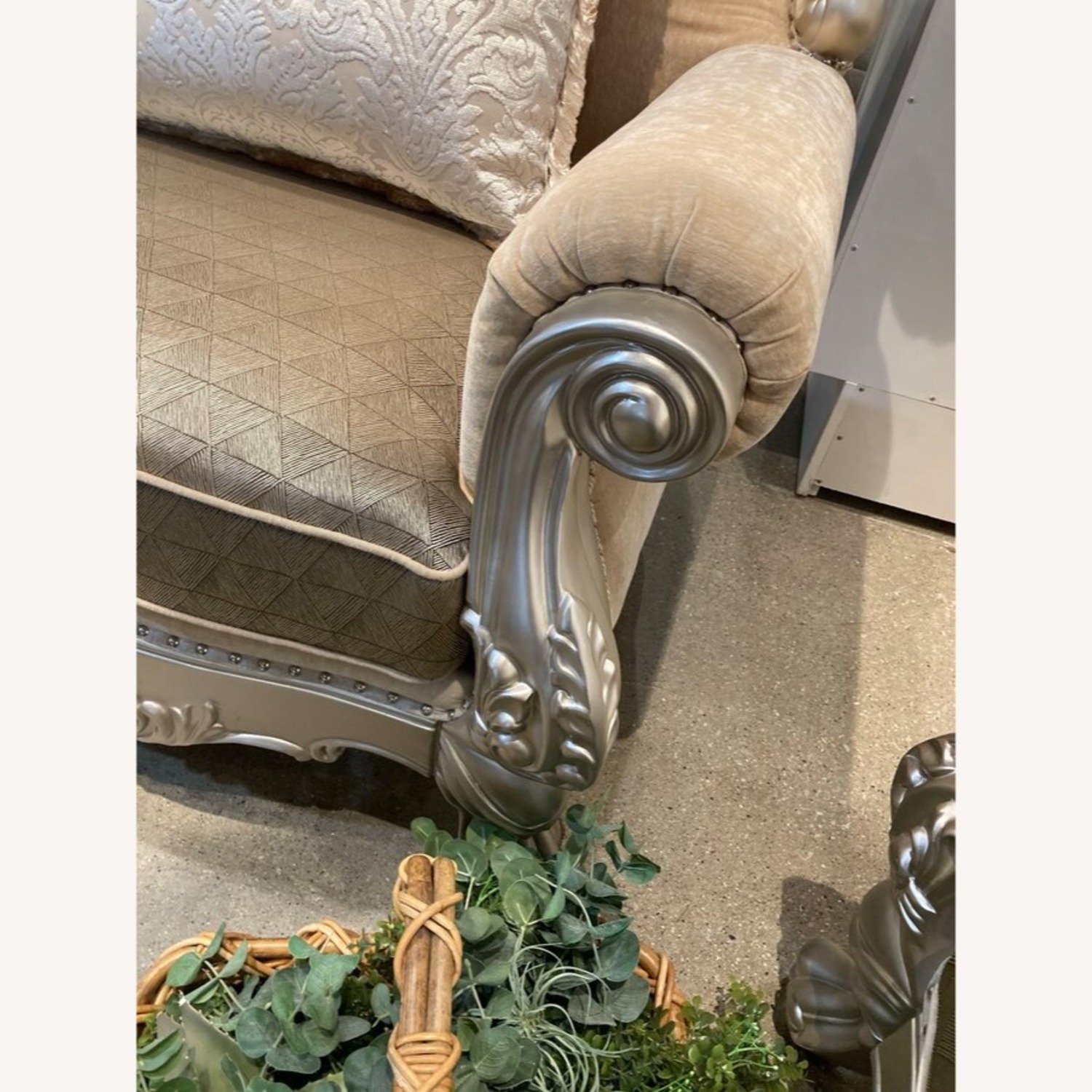 Acme Ranita Chair Fabric - image-5