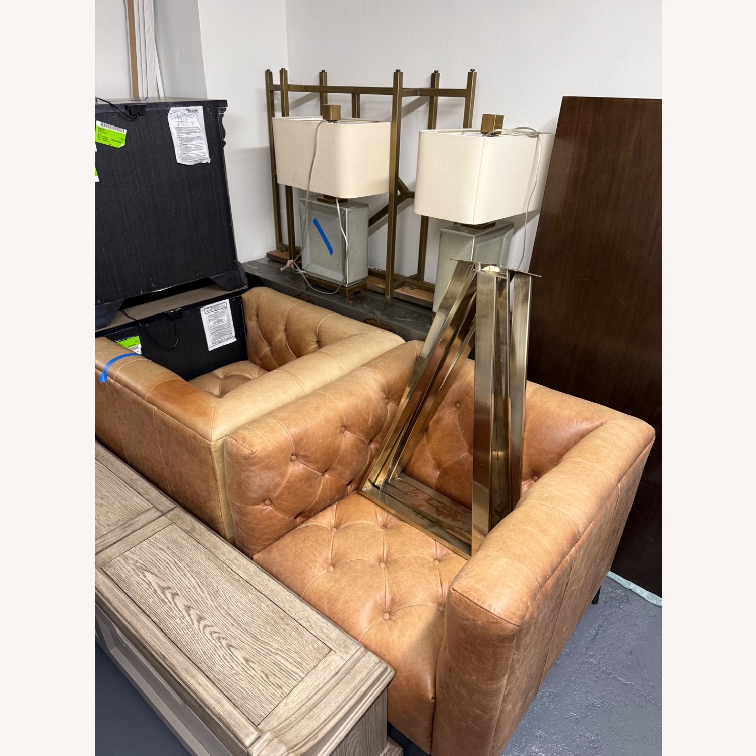 Hooker Furniture Corporation Chaise Lounge - image-5