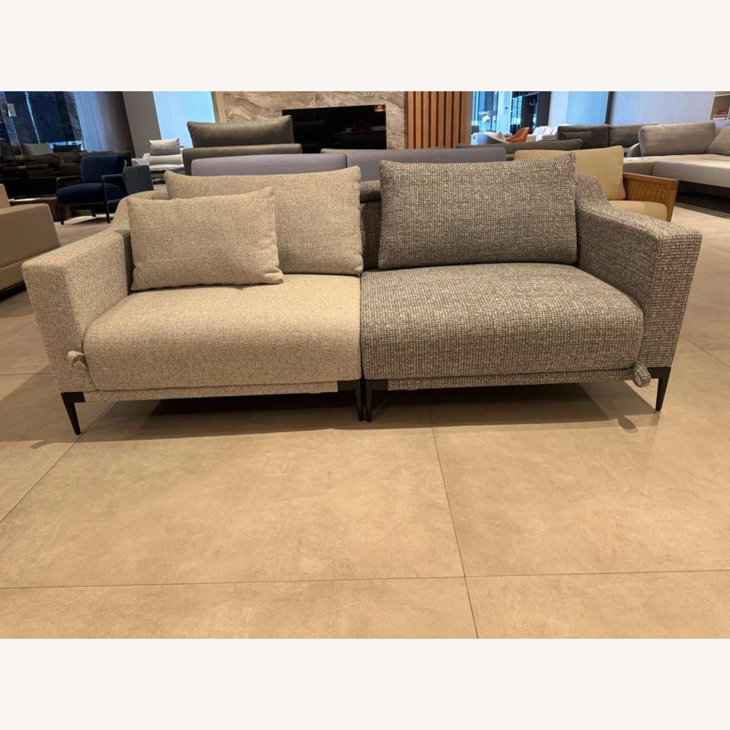 Lazzoni Milda Sofa - image-6