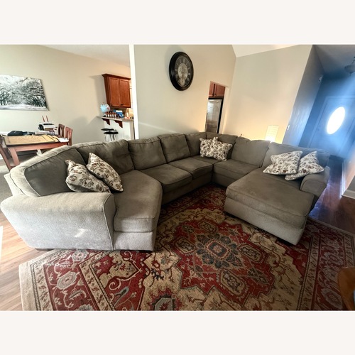 Used Rooms To Go Light Brown Chaise Lounge for sale on AptDeco