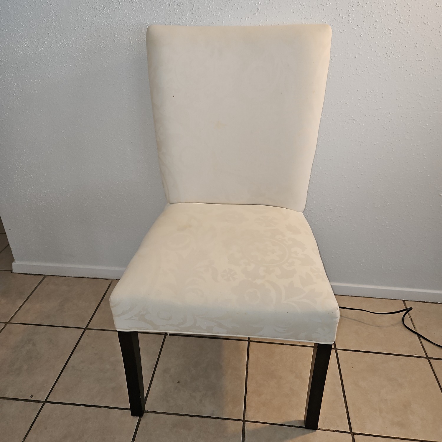 Rooms To Go White Fabric Accent Chair - image-2