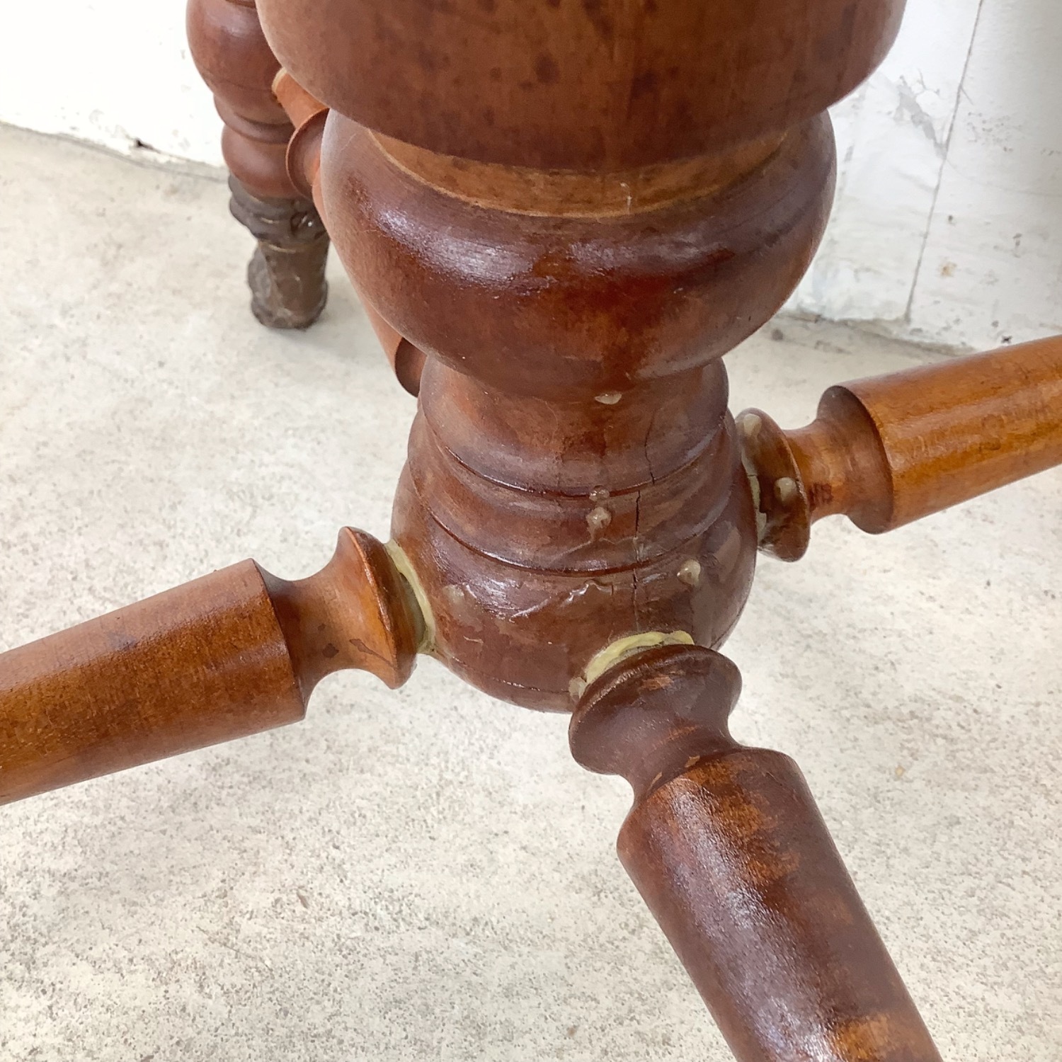 Antique Adjustable Pedestal Piano Stool - image-10