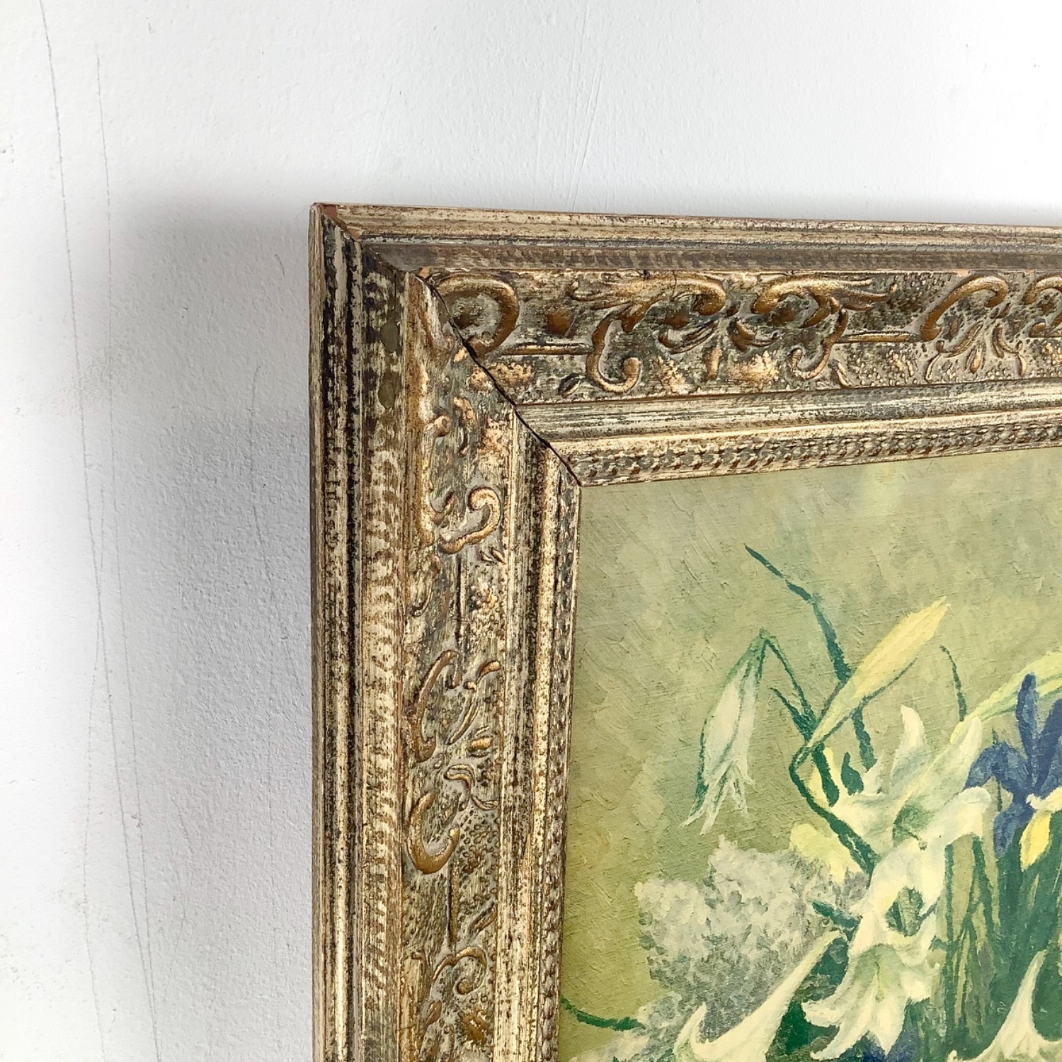 Vintage Still Life Floral Painting with Frame - image-9