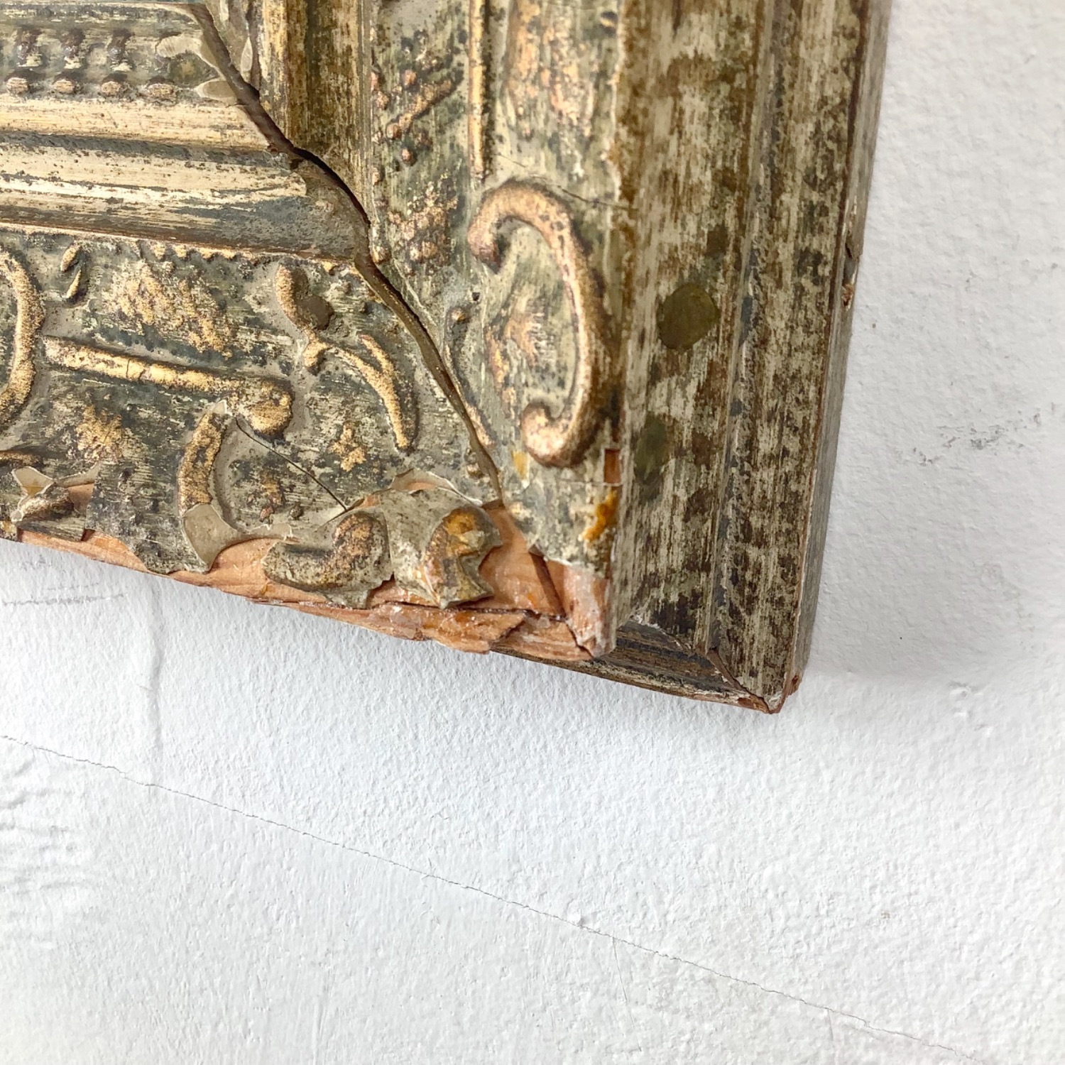 Vintage Still Life Floral Painting with Frame - image-7