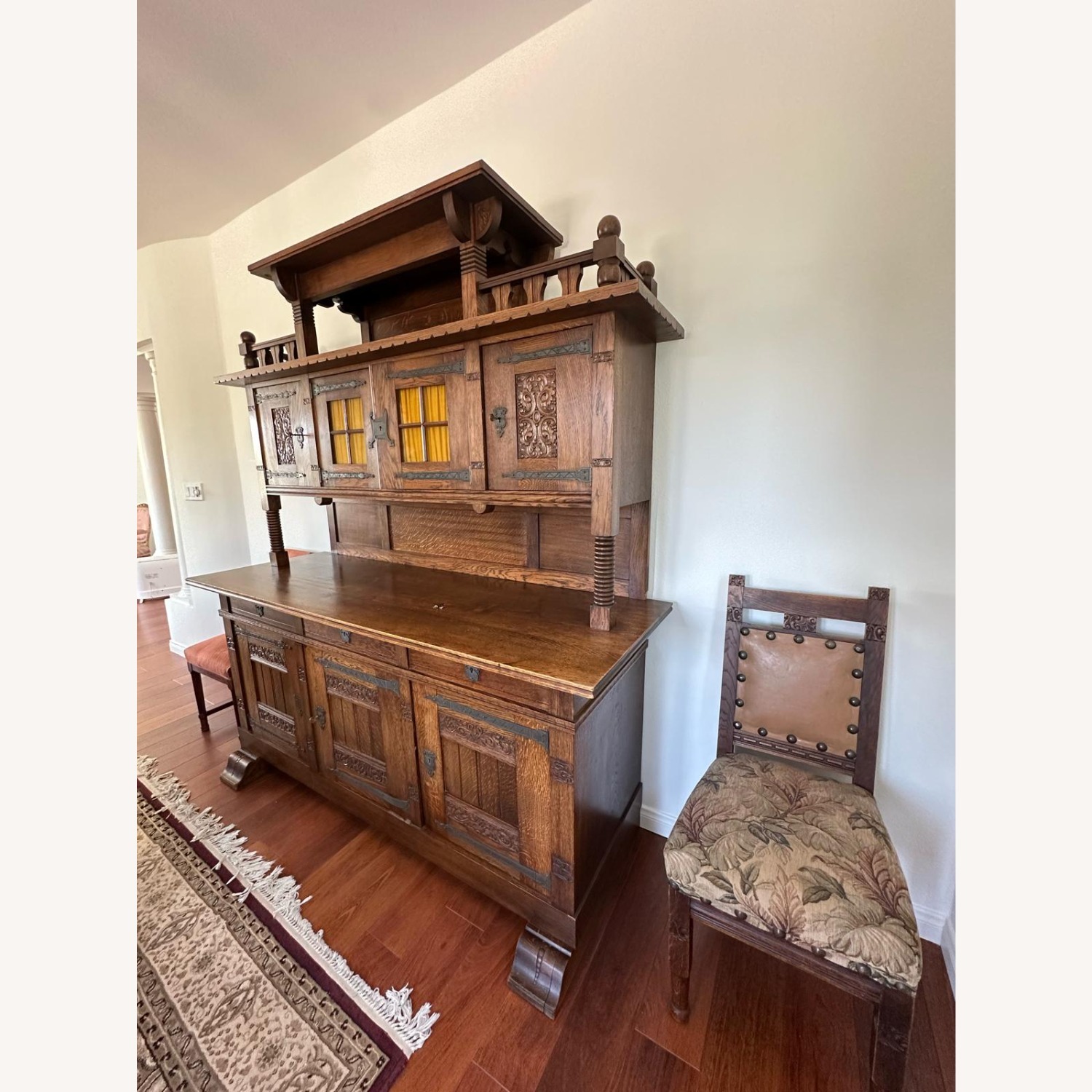 English Oak Arts and Crafts Dining Suite - image-3