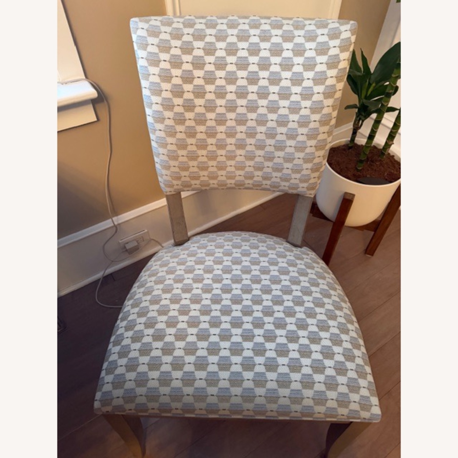 Ethan Allen Oak Table & Chairs - image-6