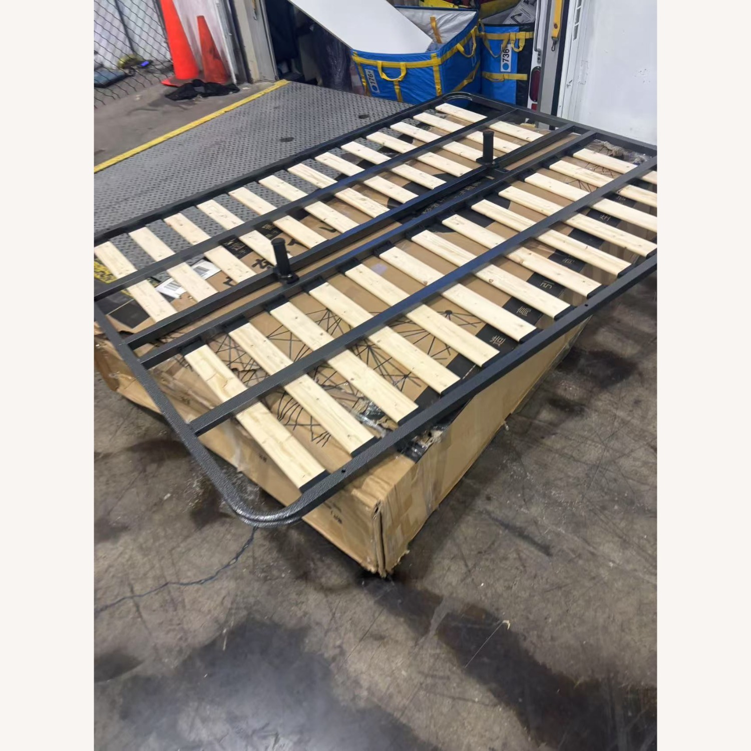 White Fabric Queen Bed - image-5