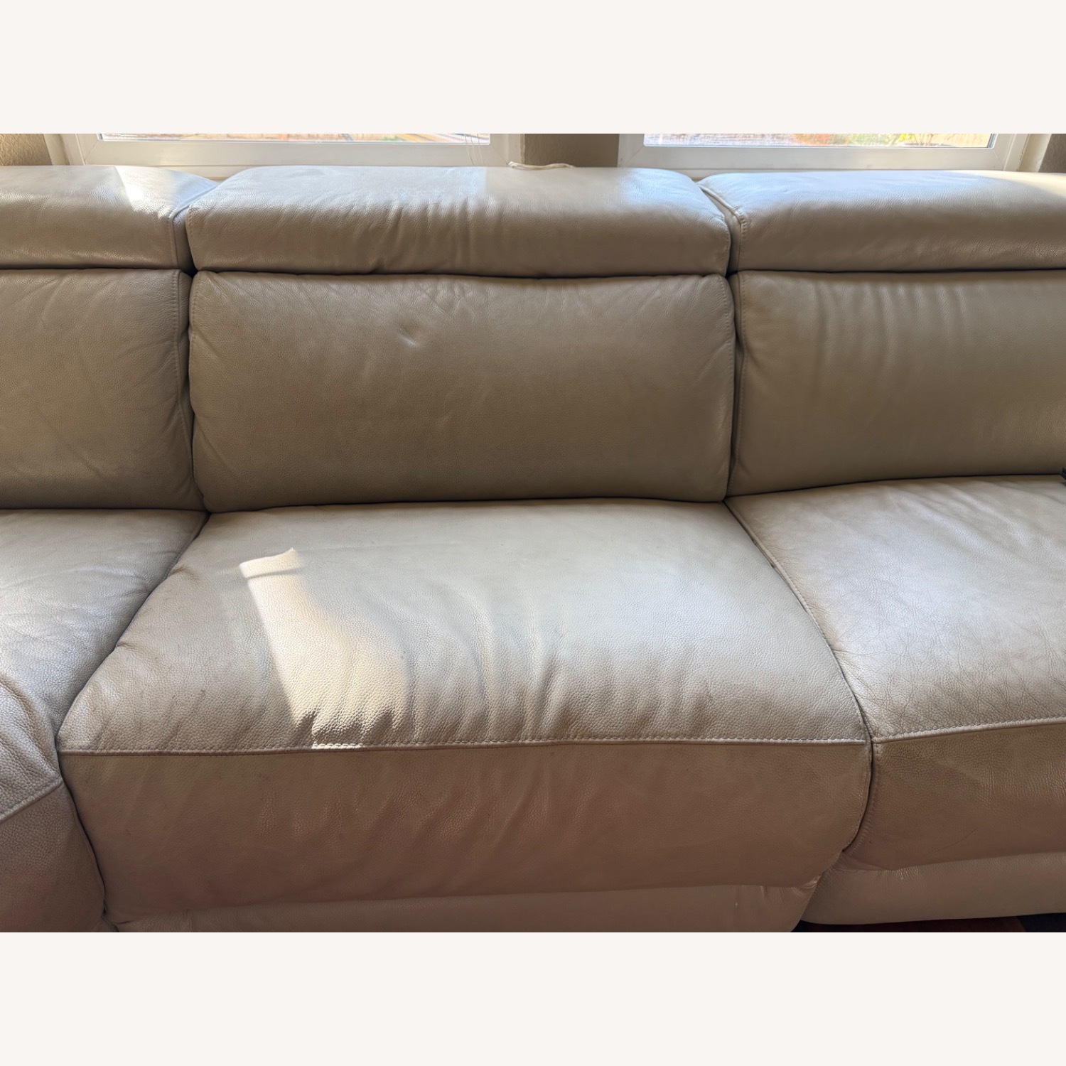 Beige Leather 5 Piece Sectional Recliner - image-5