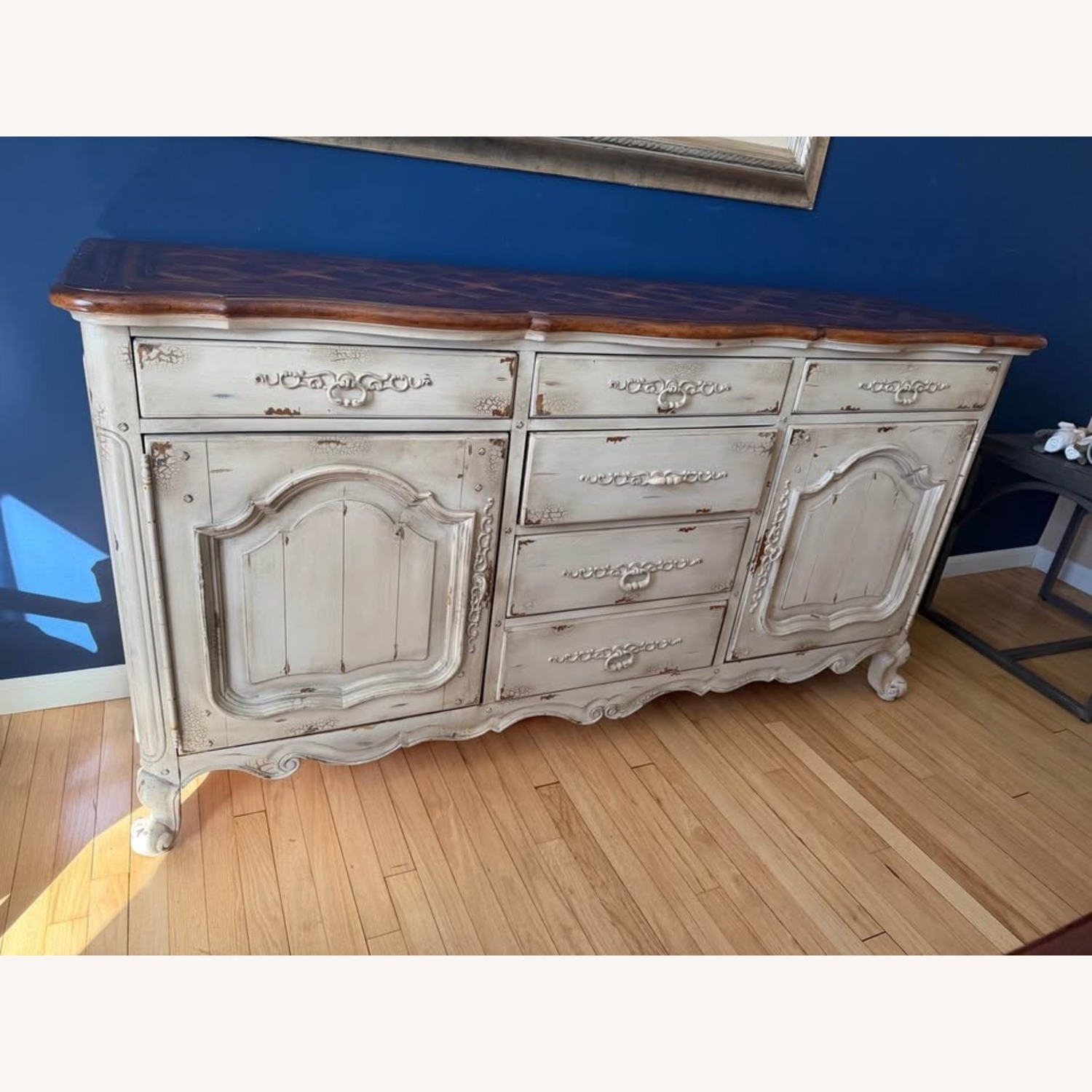 Hooker Furniture Corporation White Sideboard - image-1