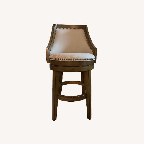 Used Bar Stool for sale on AptDeco
