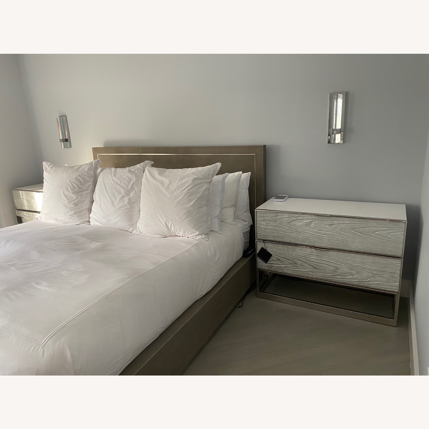 Bernhardt Parkhurst Nightstands Set/2 - image-2