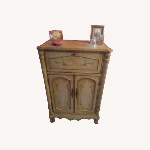 Used Storage Chest for sale on AptDeco