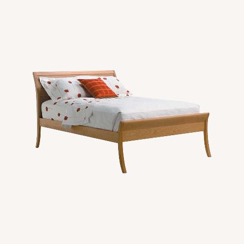 Used Pompanoosuc Mills Maple Wood Vernon Queen Bed for sale on AptDeco