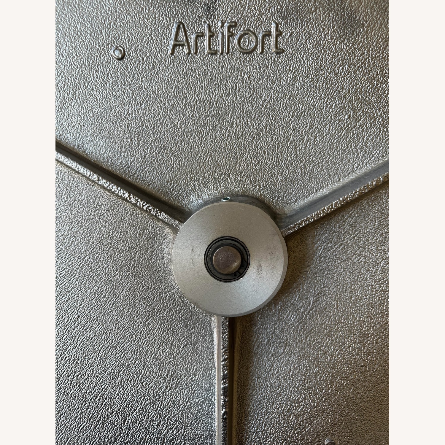 Artifort Leather Tulip Armchair and Ottoman  - image-9