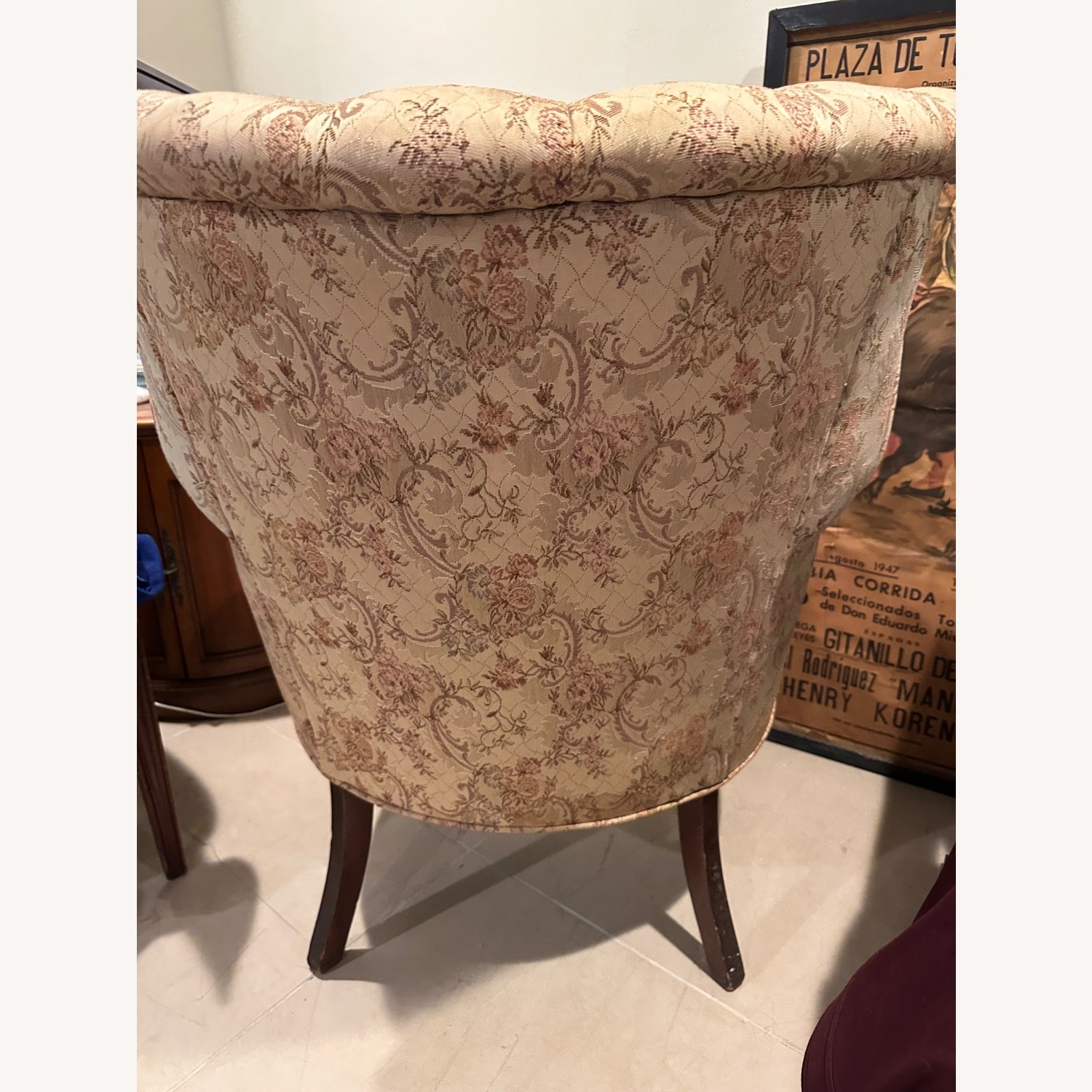 Classic Arm Chair - image-3