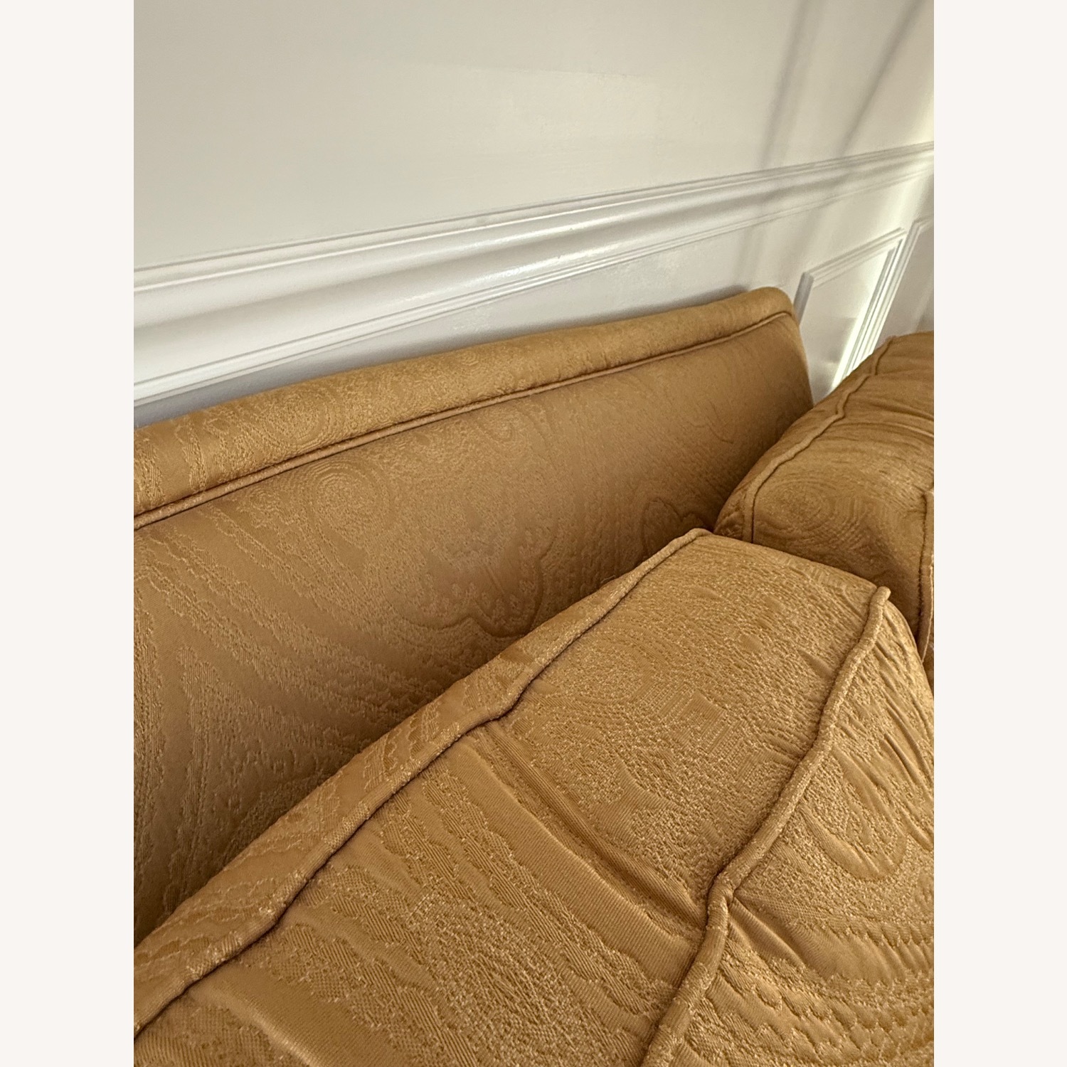 Ethan Allen Gold 3+ Seater Sofa - image-5