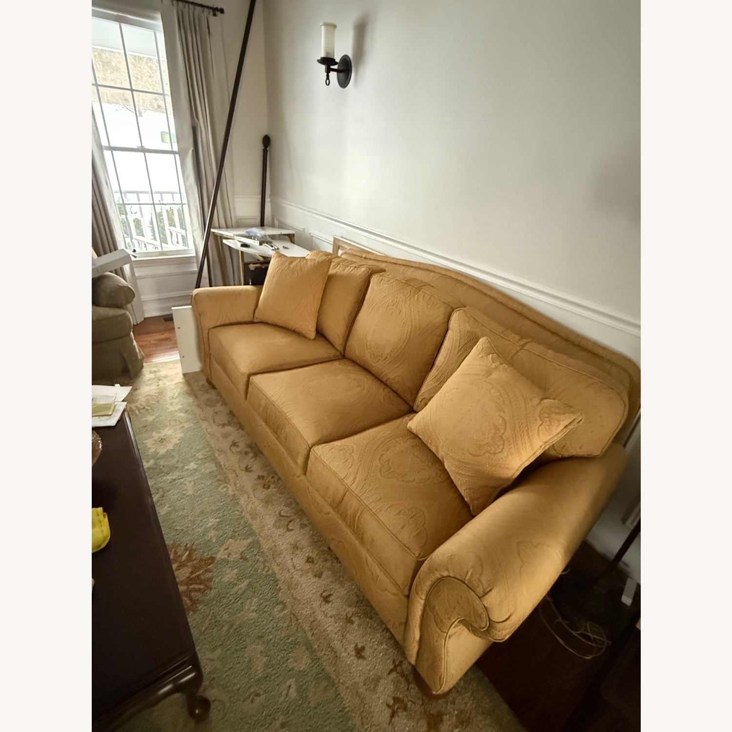 Ethan Allen Gold 3+ Seater Sofa - image-9