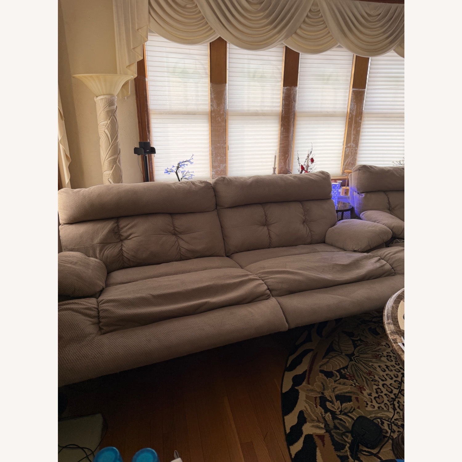 Ashley Furniture Light Gray 3+ Seater Sofa - image-6