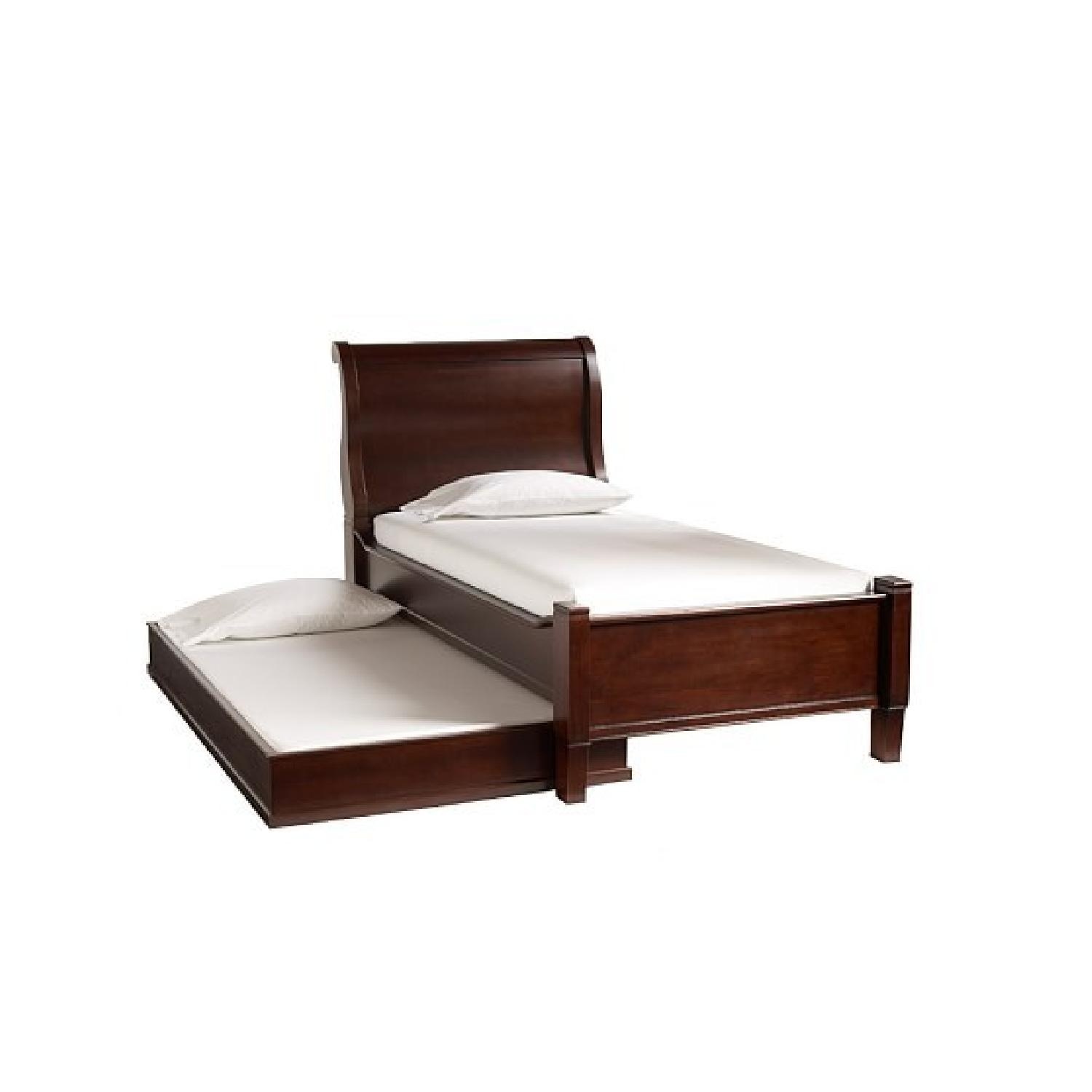 Pttery Barn Larkin Sleigh Bed With Trundle  - image-4