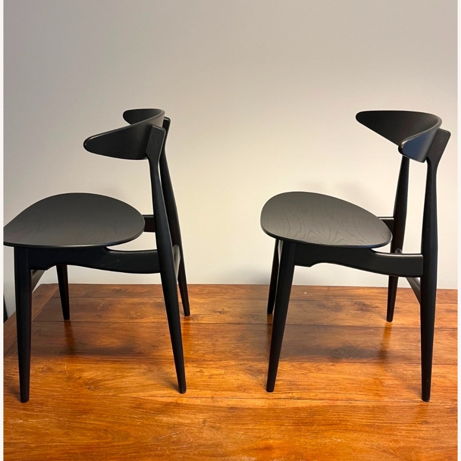 A pair CH33 Chair by Hans Wegner Black - image-3