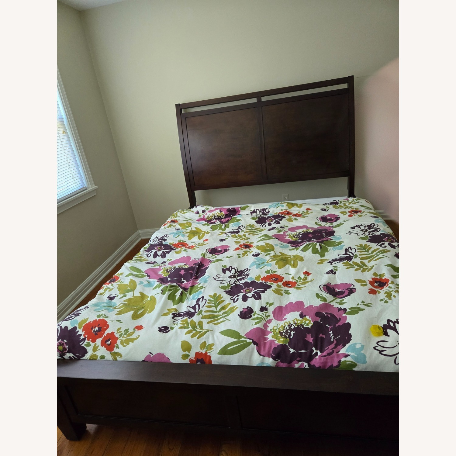 Art Van Bed - image-2