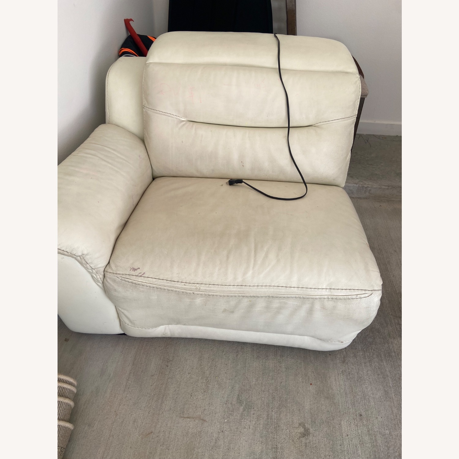 Ashley Brannigan White Leather 3+ Seater Sofa - image-1