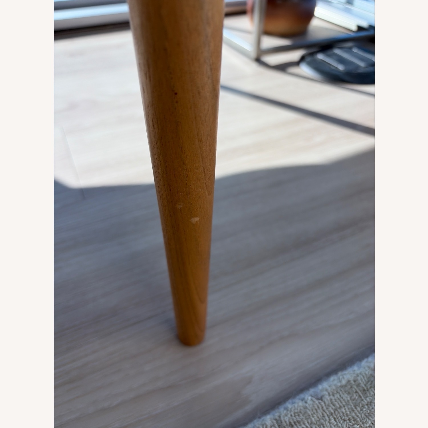 Saarinen & Eames Modell 711 Black Leather Armchairs - image-6