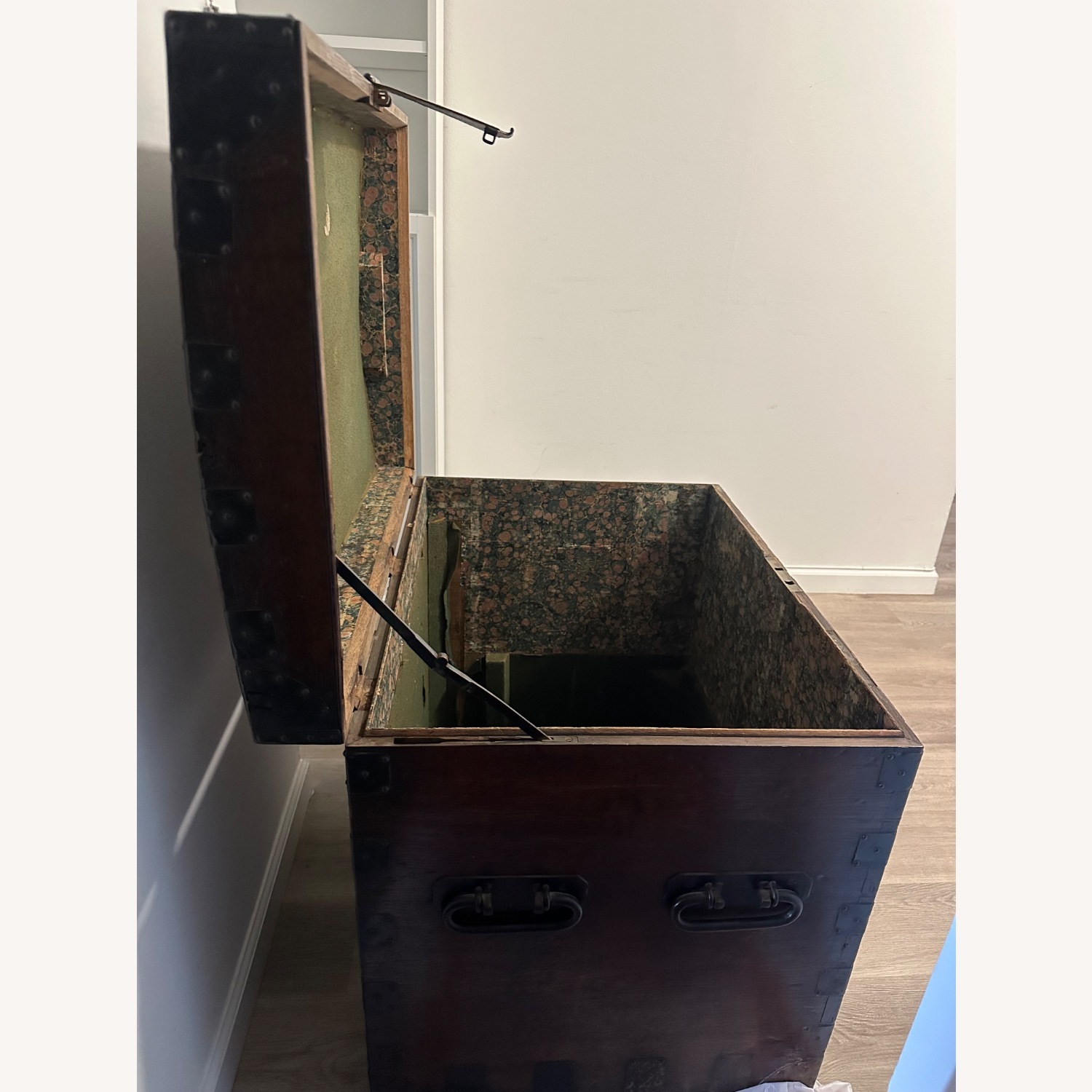 Vintage/Antique Dark Brown Metal Chest - image-4